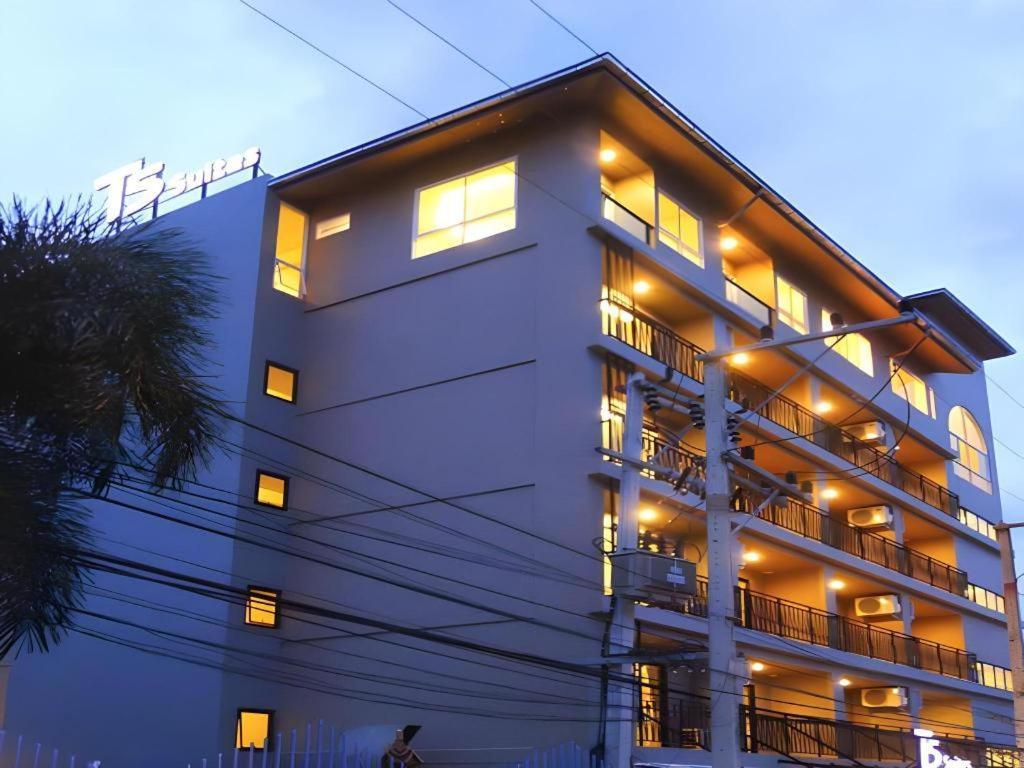 T5 Suites Pattaya Exterior photo