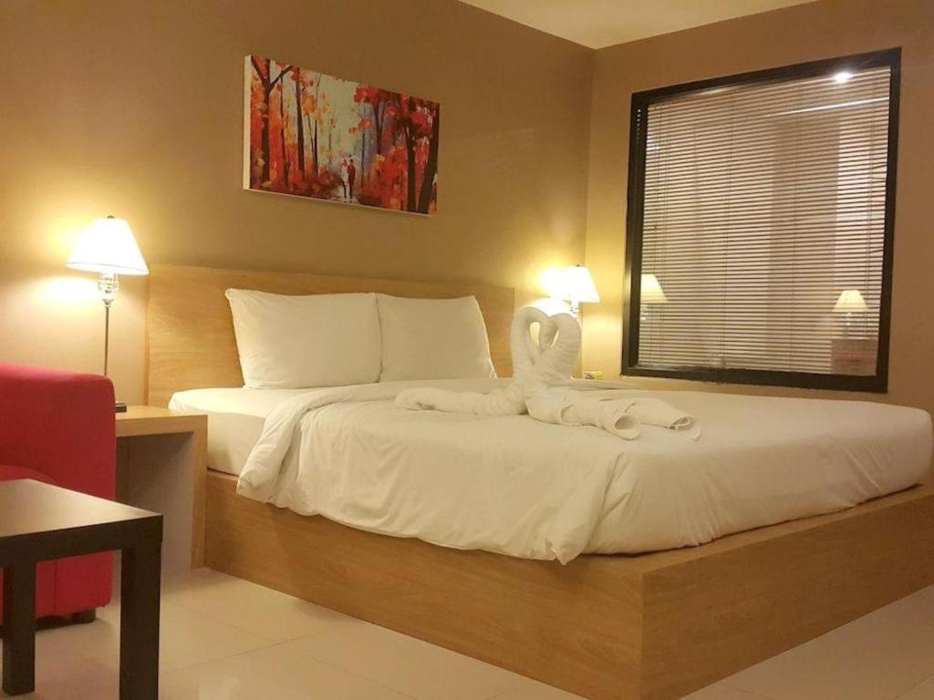 T5 Suites Pattaya Exterior photo